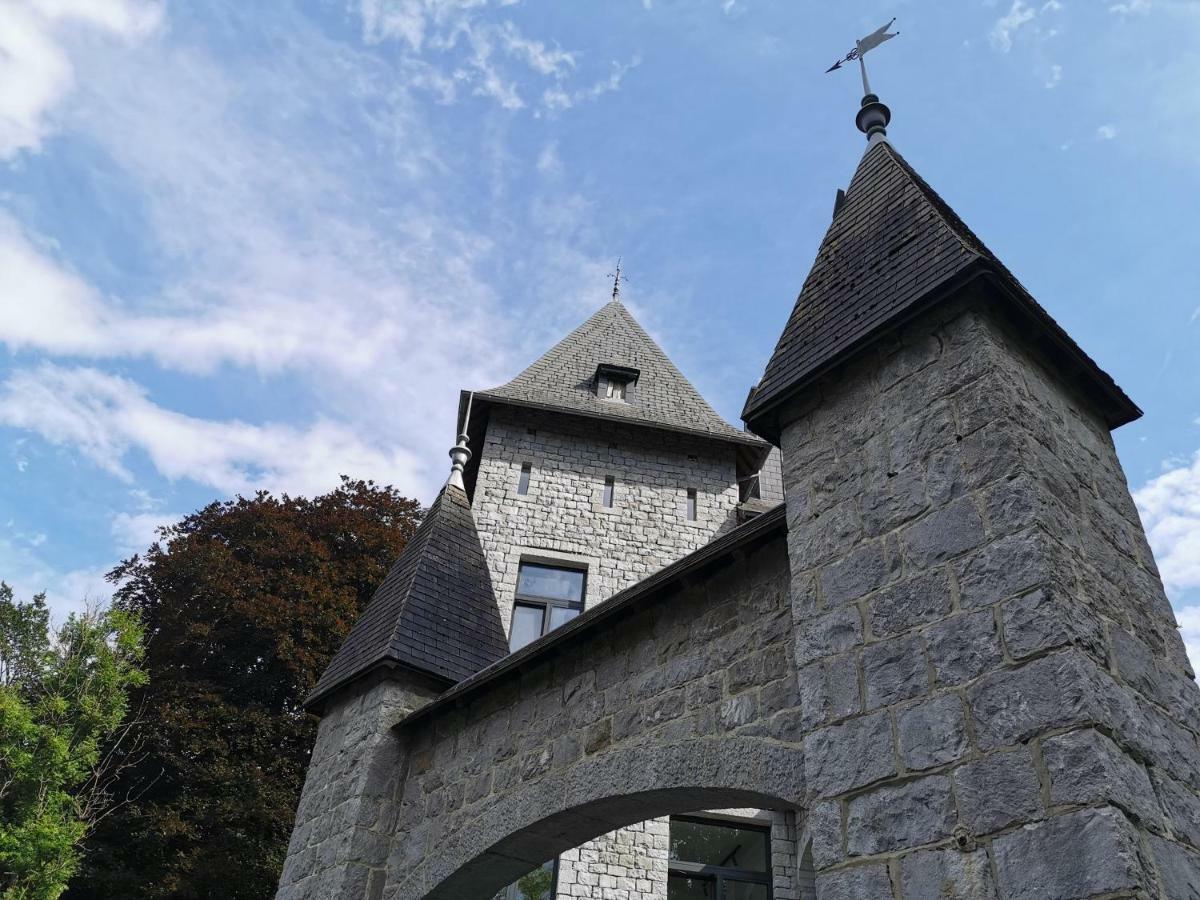 Hotel The Wise House Hastiere-par-dela Exterior foto